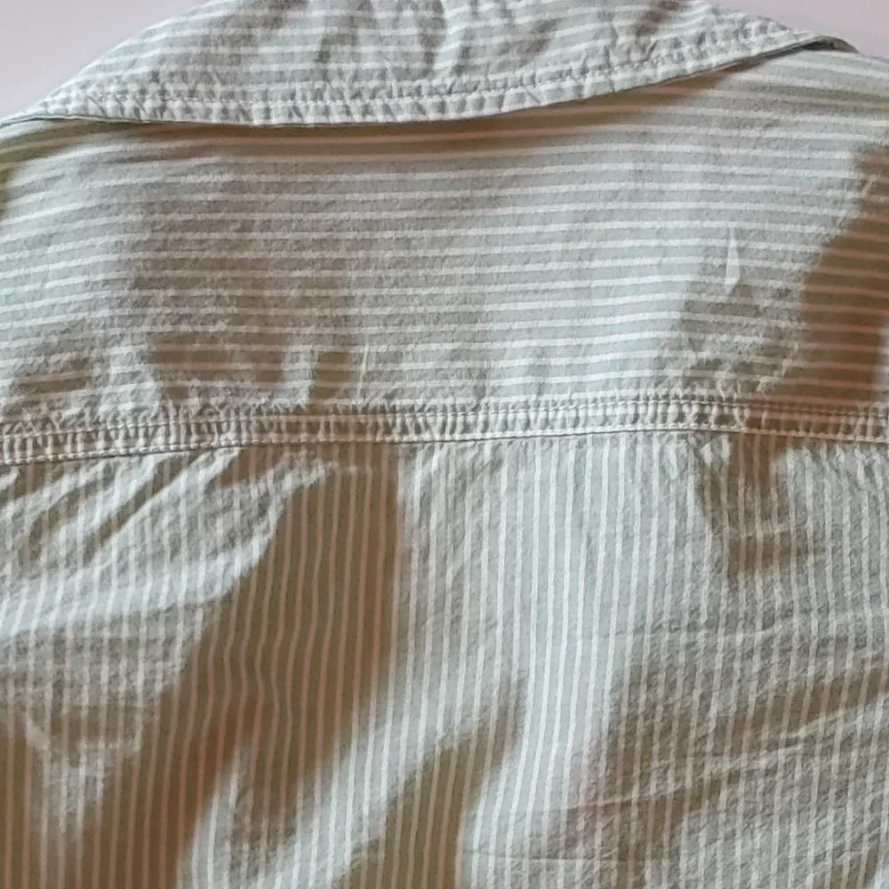 Old Navy | Light Green Oxford Stripe Shirt with Floral Trim Casual Button | M